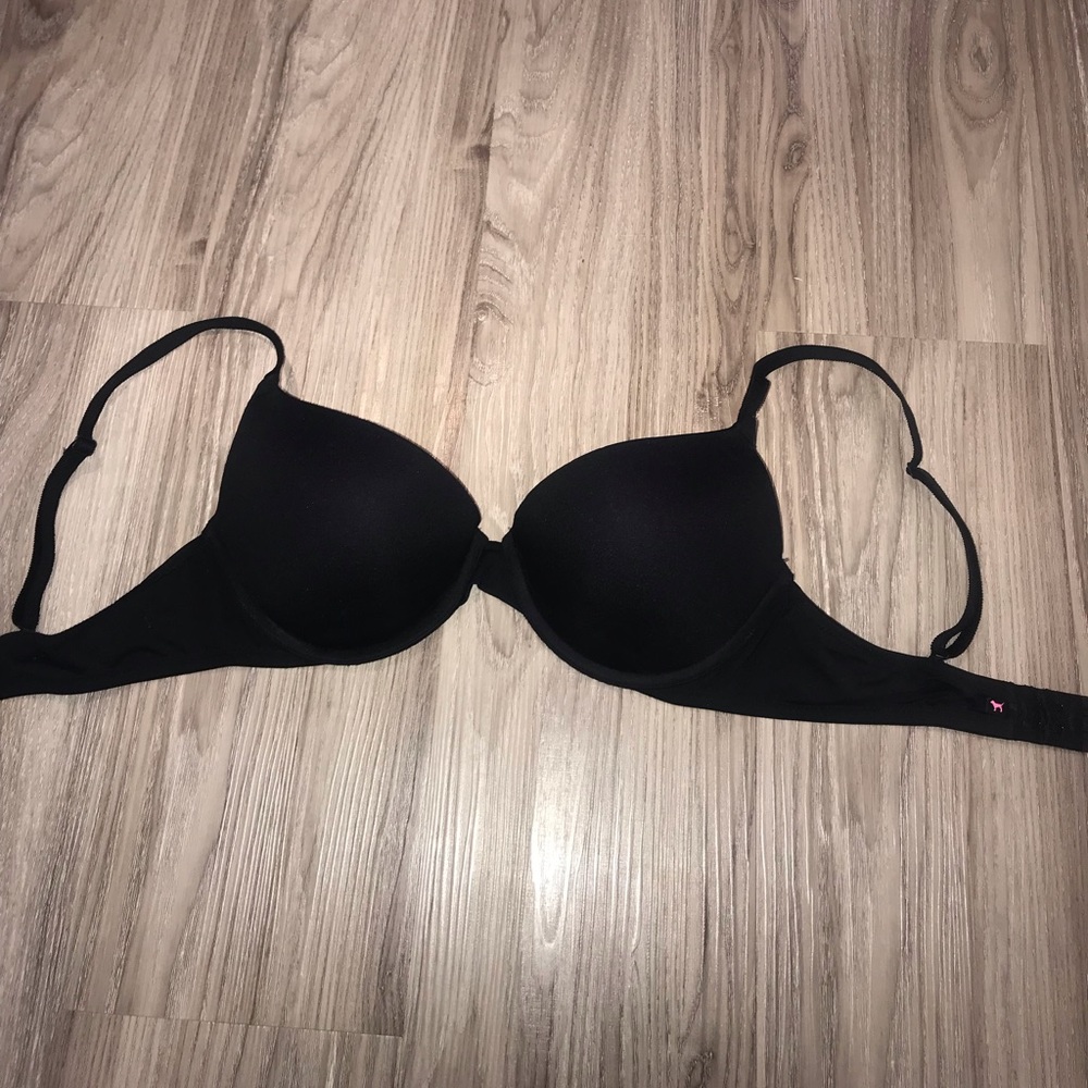 PINK bra 34D